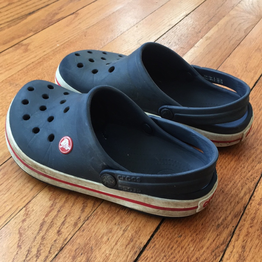 Navy crocband clog by crocs size 3 - Picture 2 of 3